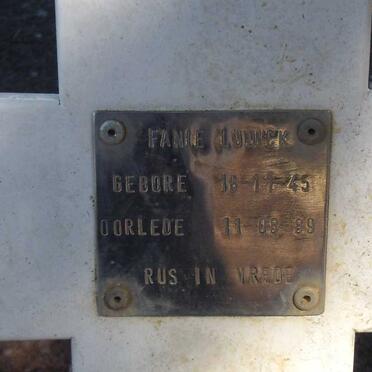 LUDICK Fanie 1945 - 1989 