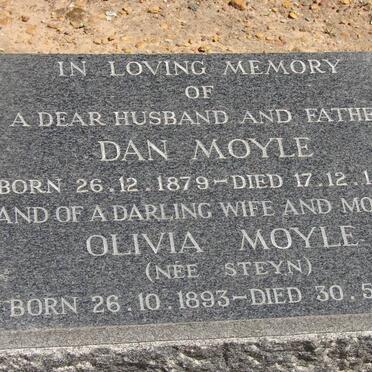 MOYLE Dan 1879-1959 & Olivia STEYN 1893-1979