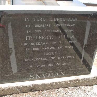 SNYMAN Frederick Julius -1972 & Lenie -2003