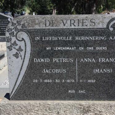 VRIES Dawid Petrus Jacobus, de 1893-1973 &amp; Anna Francina MANS 1892-