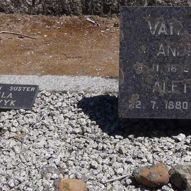 WYK Andries D., van 18??-19?4 & Aletta J.P. 1880-1972 :: VAN WYK Engela