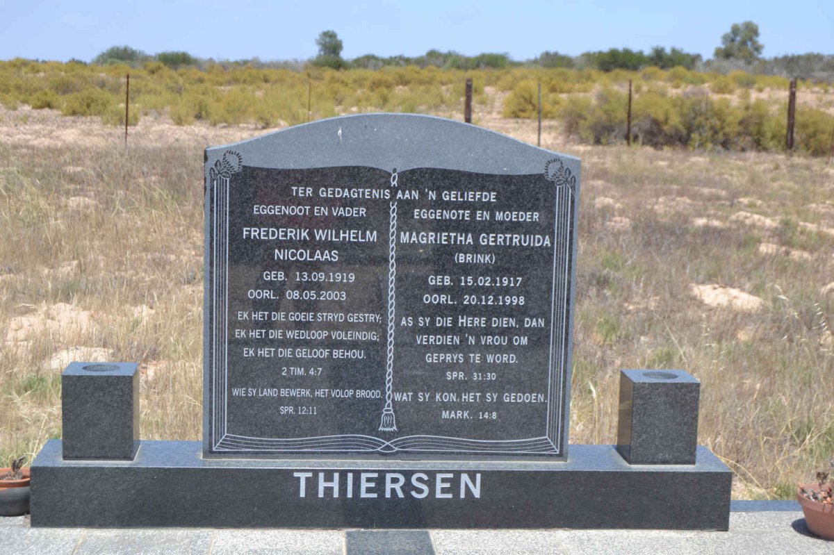 THIERSEN Frederik Wilhelm Nicolaas 1919-2003 &amp; Magrietha Gertruida BRINK 1917-1998