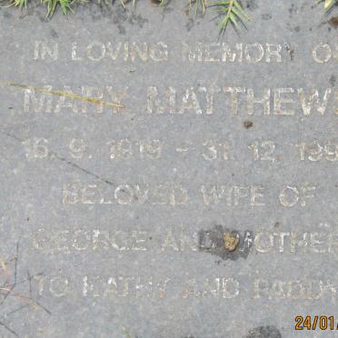 MATTHEWS Mary 1919-1993