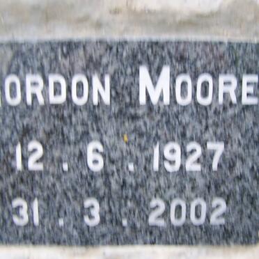 MOORE Gordon 1927-2002