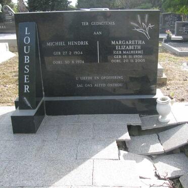 LOUBSER Michiel Hendrik 1904-1974 &amp; Margaretha Elizabeth MALHERBE 1906-2005