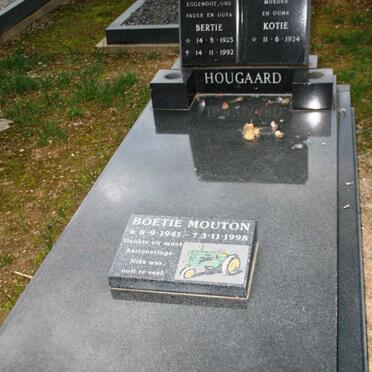 HOUGAARD Bertie 1925-1992 &amp; Kotie 1924-