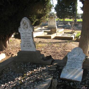 LIEBENBERG Christiaan Rudolf 1851-1923 &amp; Anna Jacoba Elizabeth LOUW 1855-1931