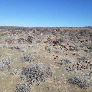 Western Cape, PRINCE ALBERT district, Varsch Fontein 27, Varsfontein, farm cemetery