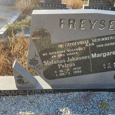 FREYSEN Stefanus Johannes Petrus 1932-1995 & Margaret Jessie 1942-2006