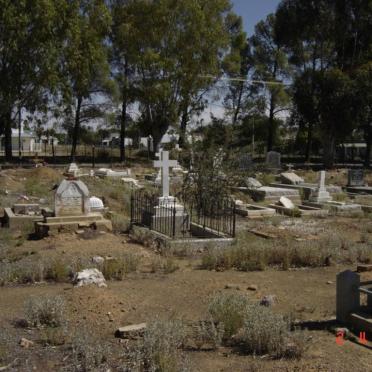 4. Overview of De Beer Street Cemetery in Prins Albert