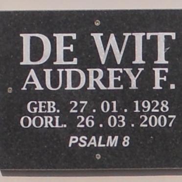 WIT Audrey F., de 1928-2007