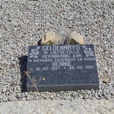 GELDENHUYS Matheus Lourens 1890-1974 &amp; Susanna Elizabeth GELDENHUYS 1899-1967 :: GELDENHUYS Hennie 1927-1993
