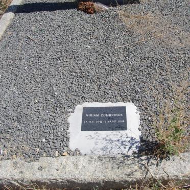 JONGH Gideon Bester, de 1916-1985 &amp; Vera Jane JUNGJUNGER 1919-1969 :: COMBRINCK Miriam 