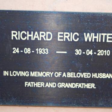 WHITE Richard Eric 1933-2010