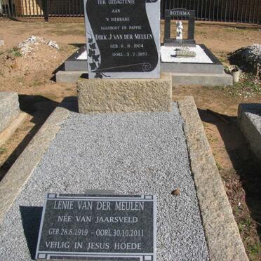 MEULEN Dirk J., van der 1904-1957 &amp; Lenie VAN JAARSVELD 1919-2011