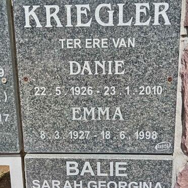 KRIEGLER Danie 1926-2010 &amp; Emma 1927-1998