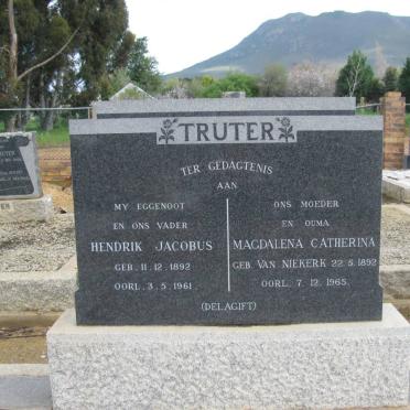 TRUTER Hendrik Jacobus 1892-1961 &amp; Magdalena Catherina nee VAN NIEKERK 1892-1965
