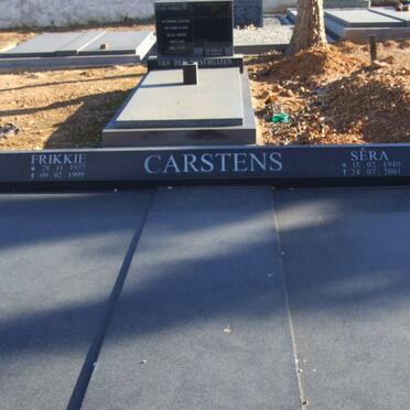 CARSTENS Frikkie 1937-1999 &amp; Sera 1940-2001