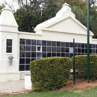 1. Overview / Oorsig