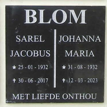 BLOM Sarel Jacobus 1932-2017 & Johanna Maria 1932-2023