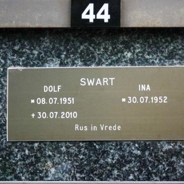 SWART Dolf 1951-2010 &amp; Ina 1952-