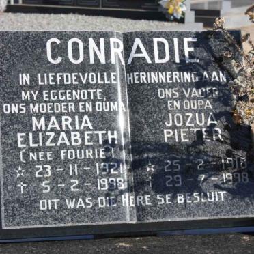 CONRADIE Jozua Pieter 1918-1998 &amp; Maria Elizabeth FOURIE 1921-1998