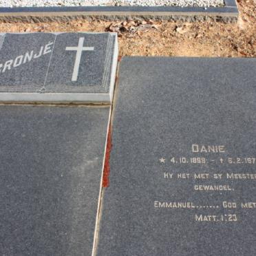 CRONJE Danie 1898-1978 &amp; Nellie 1901-1971 