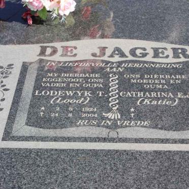 JAGER Lodewyk T, de 1924-2004 &amp; Catharina E.J.
