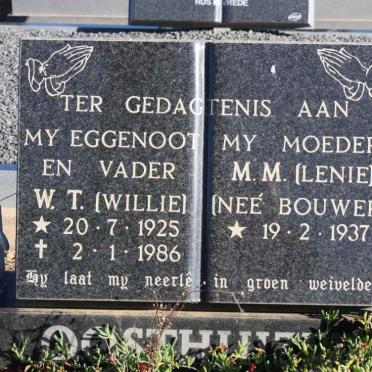 OOSTHUIZEN W.T. 1925-1986 &amp; M.M. BOUWER 1937-