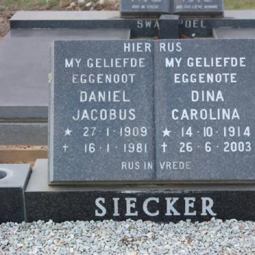 SIECKER Daniel Jacobus 1909-1981 &amp; Dina Carolina 1914-2003