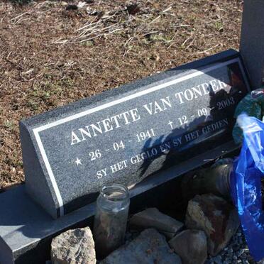 TONDER Anette, van 1941-2003