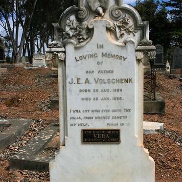 VOLSCHENK J.E.A. 1853-1936 :: VOLSCHENK Vera 1899-1987 :: HAYWARD Lynne Catherine 1965-1987