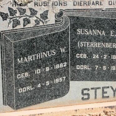 STEYN Marthinus W. 1882-1957 &amp; Susanna E. P. STERRENBERG 1889-1966