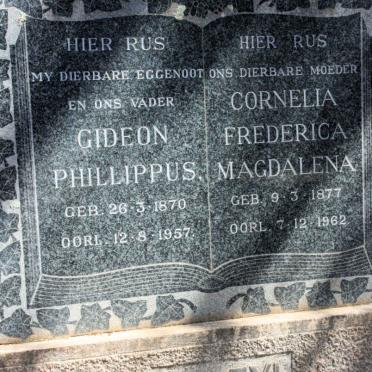 ZYL Gideon Philluppus, van 1870-1957 &amp; Cornelia Frederica Magdalena 1877-1962