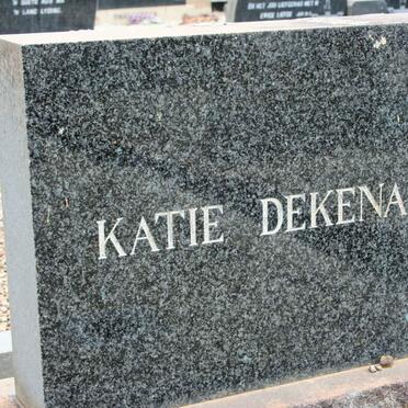 DEKENAH Katie