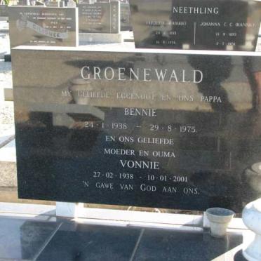 GROENEWALD Bennie 1938-1975 &amp; Vonnie 1938-2001