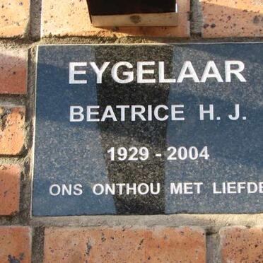 EYGELAAR Beatrice H.J. 1929-2004