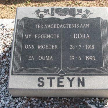 STEYN Dora 1918-1998