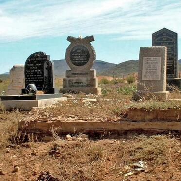 3. Begraafplaas Oorsig :: Overview Cemetery