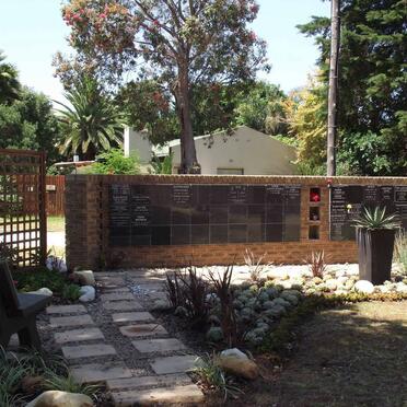 Western Cape, SEDGEFIELD, NG Kerk, Muur van Herinnering