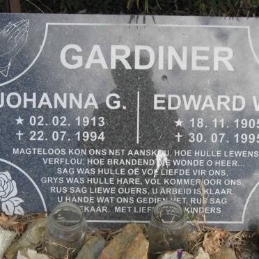 GARDINER Edward W.D. 1905-1995 &amp; Johanna G. 1913-1994