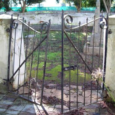 5. Gate to cemetery