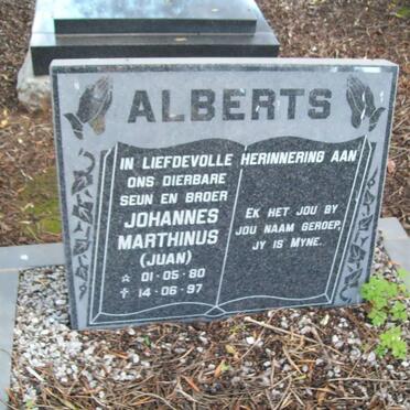 A - Surnames :: Vanne - A