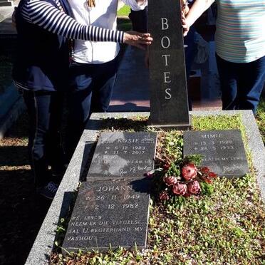 BOTES Kosie 1923-2017 :: BOTES Mimie 1928-1993 :: BOTES Johann 1949-1982