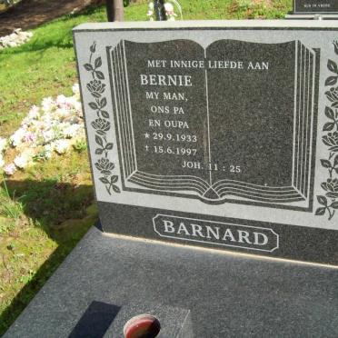 BARNARD Bernie 1933-1997