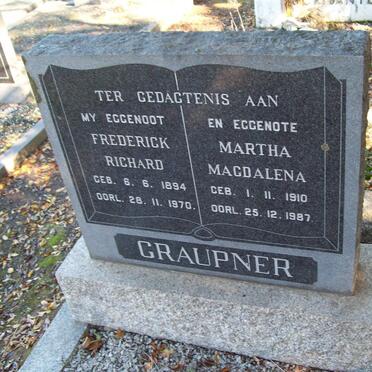 CRAUPNER Frederick Richard 1894-1970 &amp; Martha Magdalena 1910-1987