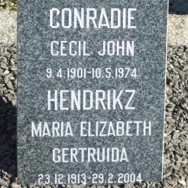 CONRADIE Cecil John 1901-1974 :: HENDRIKZ Maria Elizabeth Gertruida 1913-2004