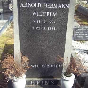 HEINS Arnold Herman Wilhelm 1927-1982