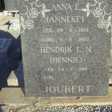 JOUBERT Hendrik L.N. 1919- &amp; Anna E. 1919-1967
