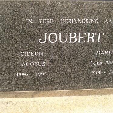 JOUBERT Gideon Jacobus 1896-1990 &amp; Martha BERGH 1906-1964